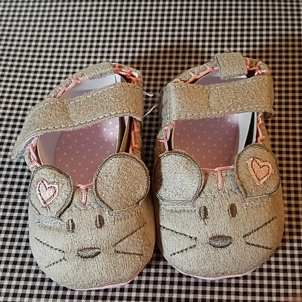 Mouse Gray Shoes Size 11 (28) 4 1/4